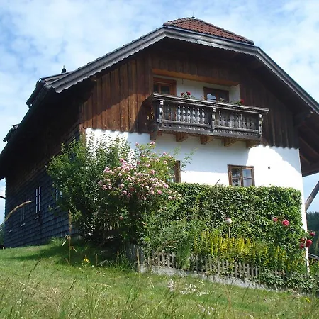 Haus Stoellinger * Hof bei Salzburg