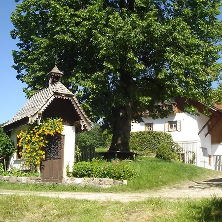 Semesterbostad Haus Stoellinger Hof bei Salzburg