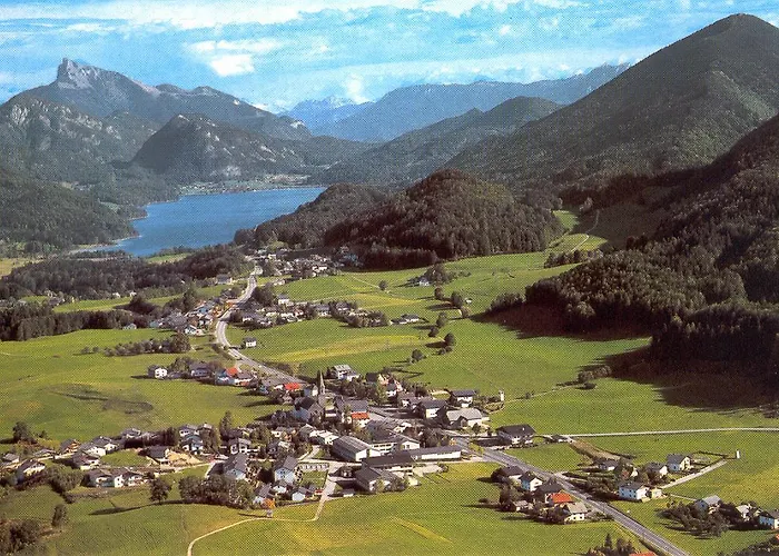 Haus Stoellinger * Hof bei Salzburg